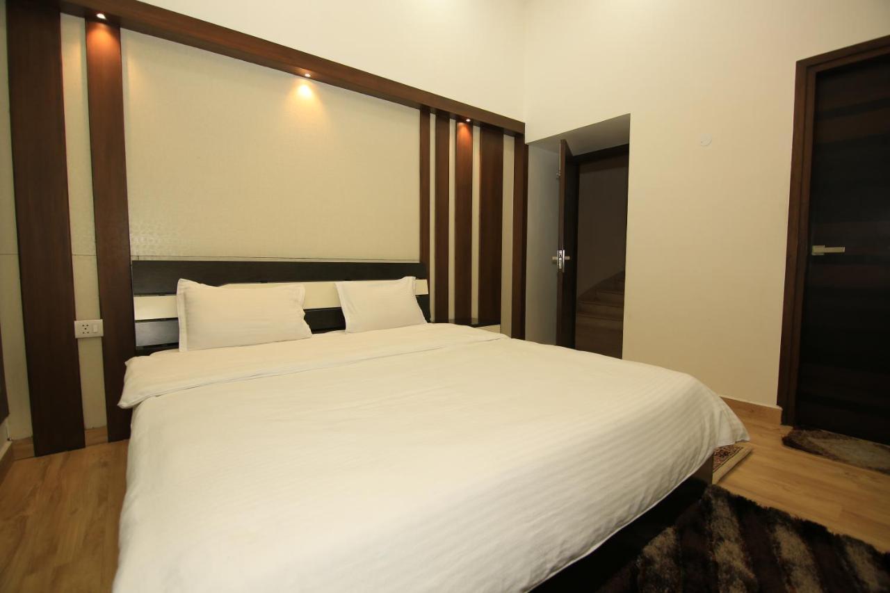 Avanti Tenantry-Luxurious Service Apartments ニューデリー エクステリア 写真