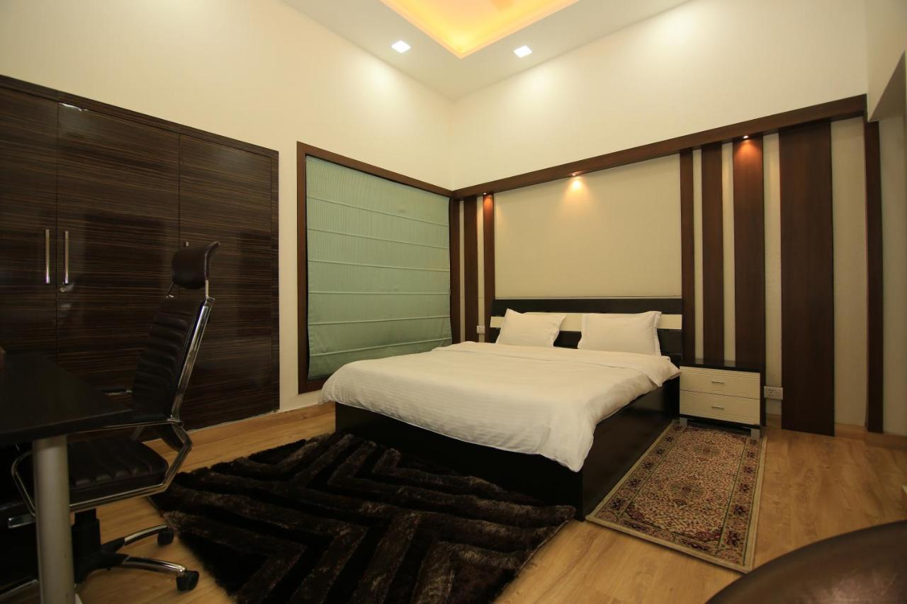 Avanti Tenantry-Luxurious Service Apartments ニューデリー エクステリア 写真